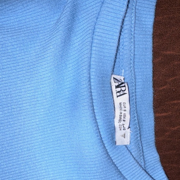 Two Zara Ruffle Tops - Picture 2 of 4